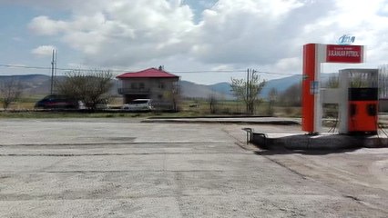 Karısını ve amca oğlunu öldürdü, ardından intihar etti