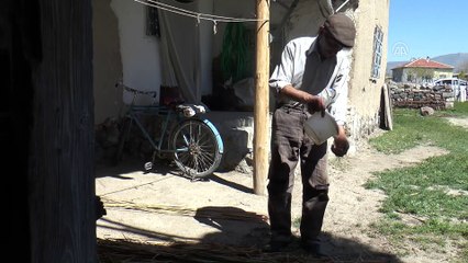 Annesinden öğrendiği mesleği yaşatıyor - KAYSERİ