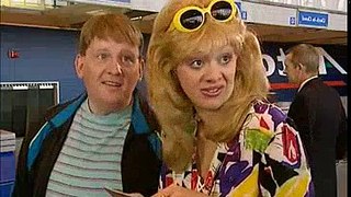 Chewin' The Fat S02E06 Gonay Nae Dee That