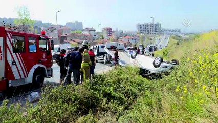 Maltepe'de trafik kazası: 2 yaralı - İSTANBUL