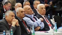 CHP Lideri Kılıçdaroğlu:'Saat başı CHP diyorlar, CHP ne yaptı size? Biz yönetiyorsak eleştirin. Dolar almış başını gidiyor CHP. Ortadoğu bataklığına CHP soktuysa eleştirin'
