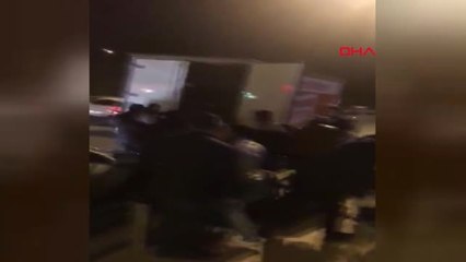 İzmir ve Aydın'da Yakalanan 324 Afganistanlı Sınır Dışı Edildi