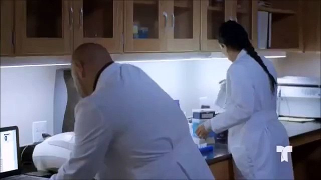 Al Otro Lado del Muro - Avance del Capítulo 37