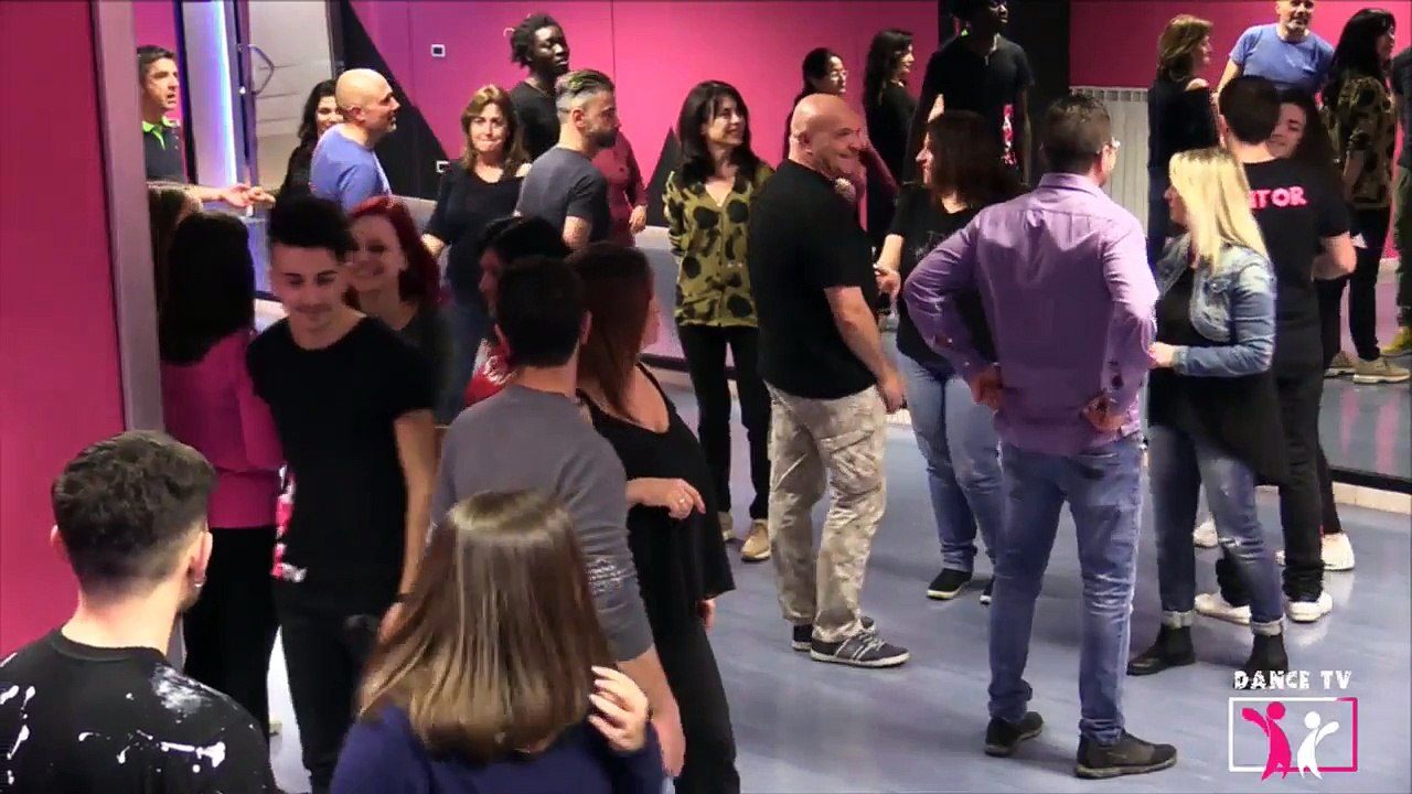LIVE  SALSA CUBANA 5 -ISCRIVITI x RICEVERE UN TUTORIAL GRATUITO