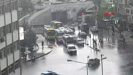 Diyarbakır'da Yağış Etkili Oldu