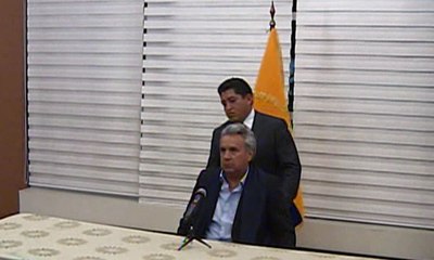 Tensión y pesar se vivió en aeropuerto Mariscal Sucre en Tababela