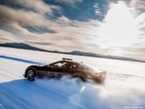 A 200 km/h sur un circuit de glace en Laponie