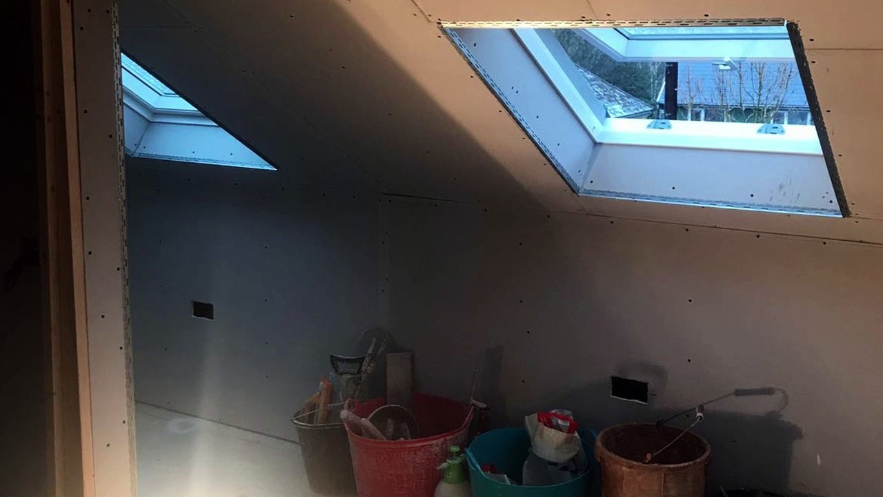 BUILDING ALTERATIONS & PLASTERING IN CAERPHILLY SOUTH WALES