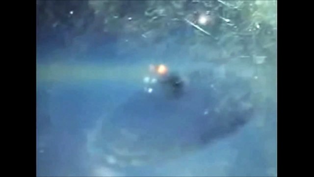 UFO or A.R.V military reverse engineered flying saucer , filmed over the Philippines in th 90 ‘s