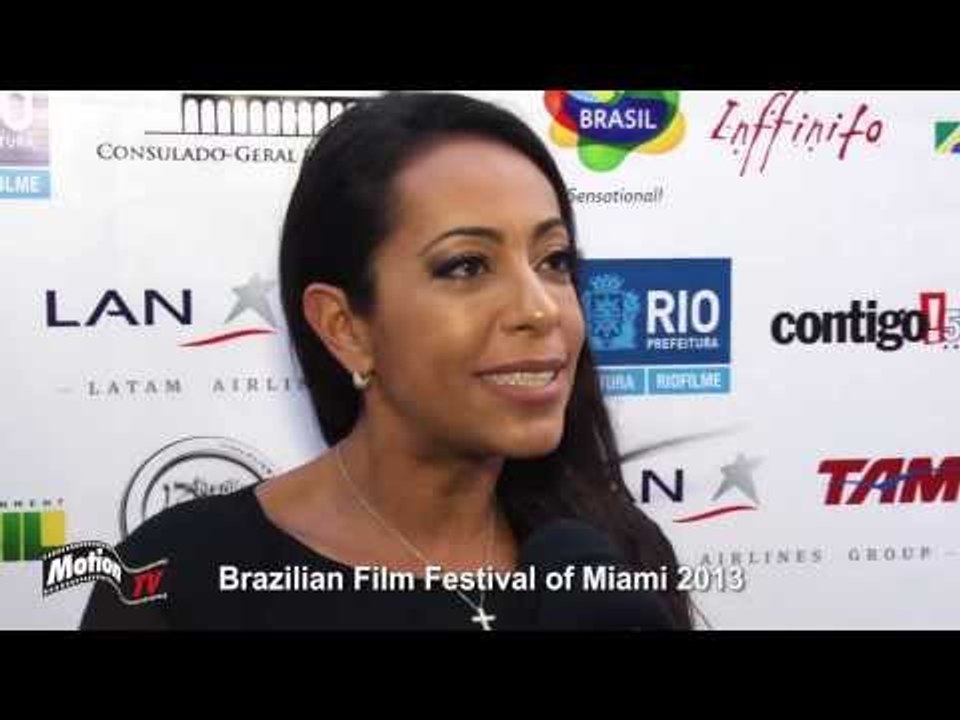 Samantha Schmütz -"Minha Mãe é Uma Peça" no Brazilian Film Festival of Miami 2013 - Entrevista