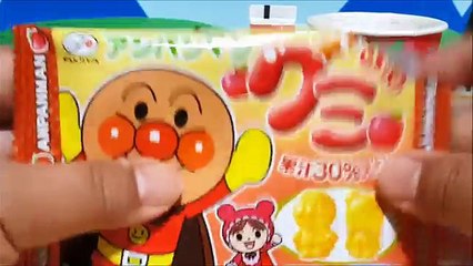 アンパンマン アニメ＆おもちゃ 水遊び！色遊び！型遊び！ねんど遊び！砂遊び！人気キャラクターいっぱいのグミキャンディの入れ物！Toy Kids トイキッズ