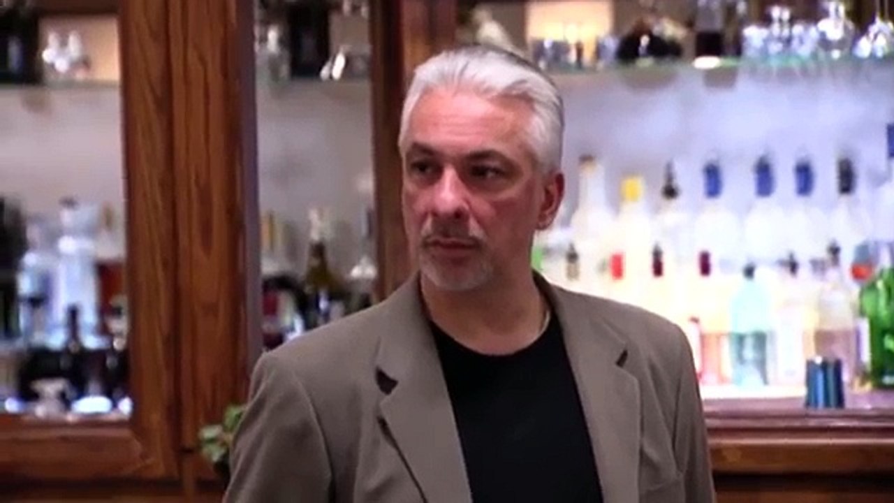 Chef Refuses To Clean His DISGUSTING Kitchen | Kitchen Nightmares