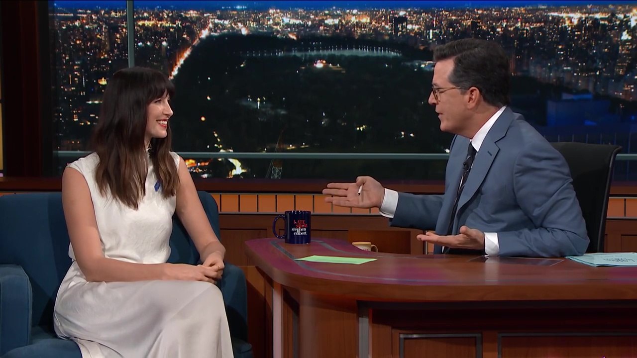 Outlander - Caitriona Balfe Late Show Interview [Sub Ita]
