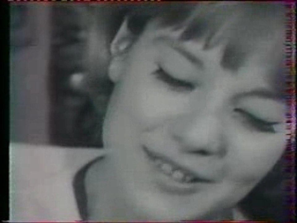 SYLVIE VARTAN 1963 - Tous mes copains + interview