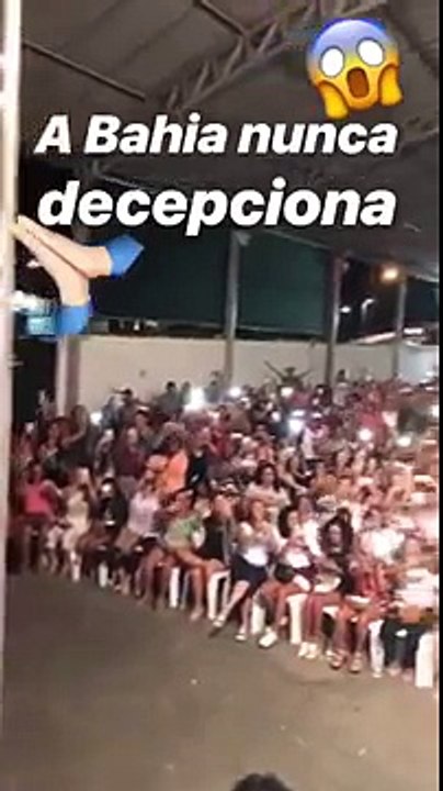 Carlinhos Maia - quem trabalha na casa da moeda leva dinheiro para casa igual quem trabalha na padaria leva pão