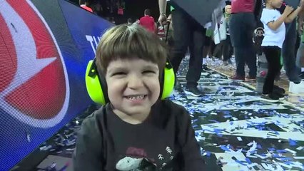 Darüşşafaka, Şampiyonluk Kupasını Kaldırdı (2)