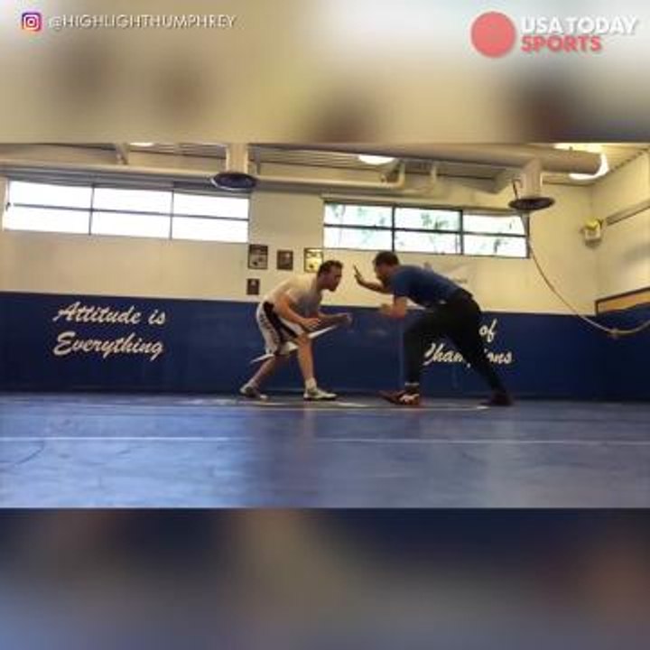 Crazy agility on this wrestling takedown