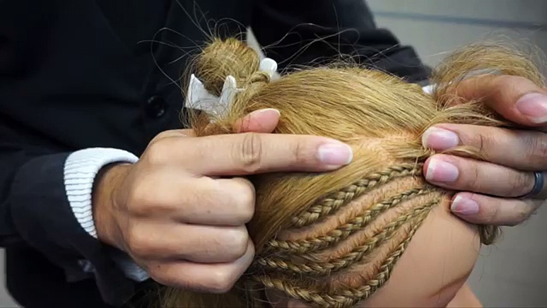 How to Cornrow | How to braid