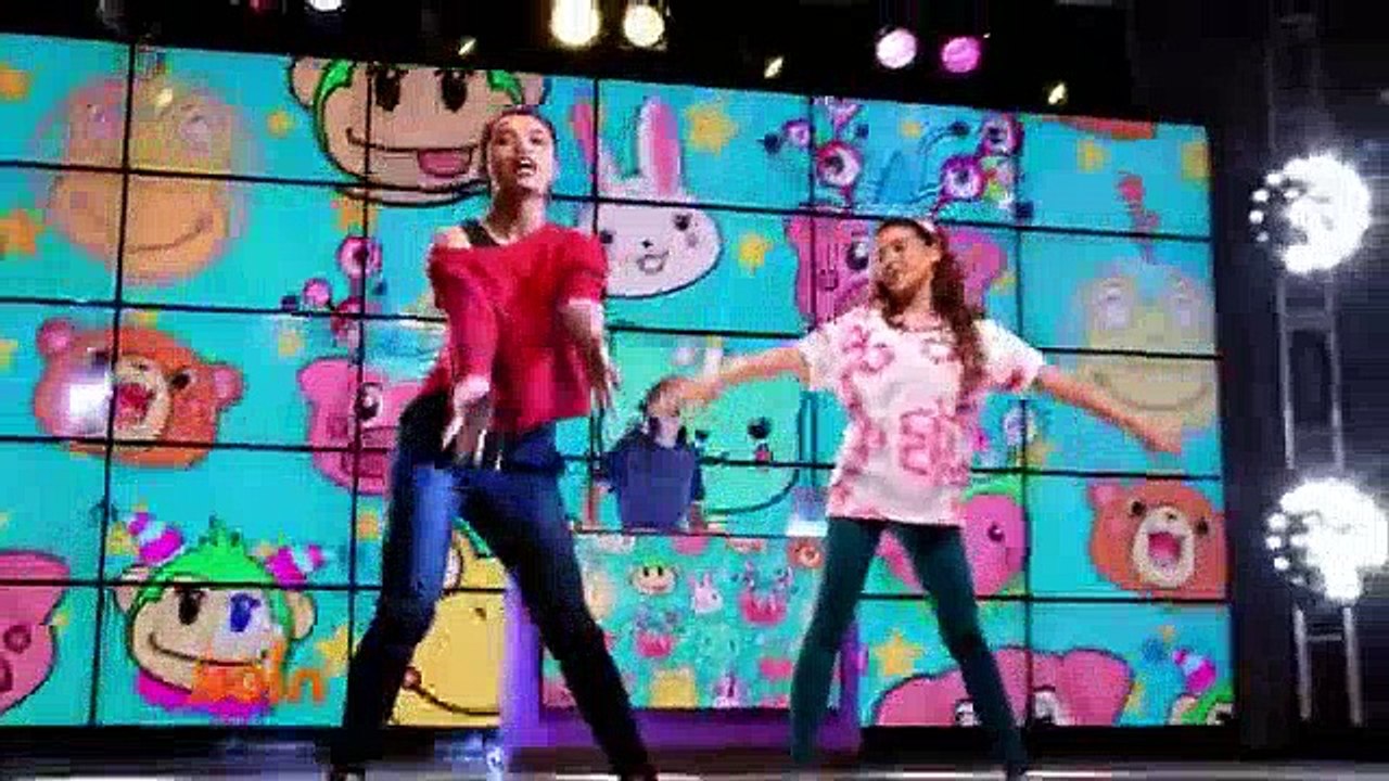 Make It Pop S02 E08 Fashion 911