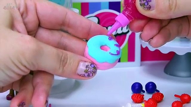 Poppit PopnDisplay Bakery DIY Clay Cakes Donuts Macarons Create Silly Play - Kids Toys