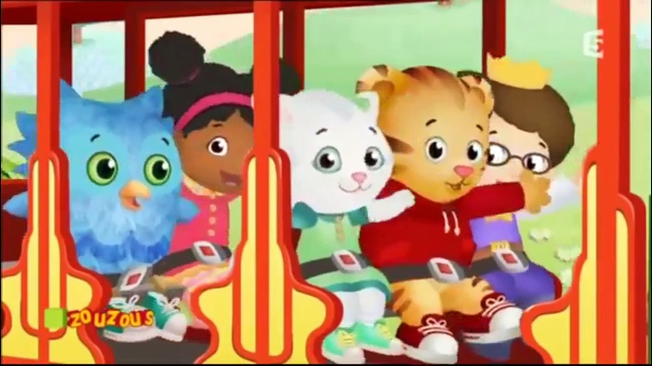 Le Village De Dany Dany Joue A La Balle Danny Le Tigre Video Dailymotion