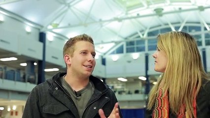 Mistletoe Kissing Prank (ORIGINAL)