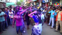 Jigelu Rani recording dance in eluru fish market 2018