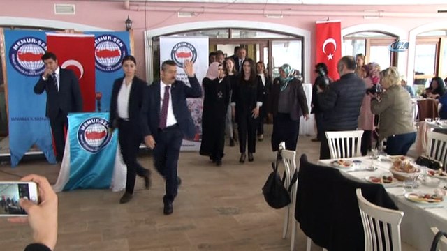 Bakan Jülide Sarıeroğlu'ndan kadın memurların yarı zamanlı çalışması ile ilgili açıklama