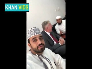 American Senator John Mccain Converts to Islam