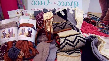 Beyond The Tank S02E01 Grace And Lace Bee Thinking Scrub Daddy