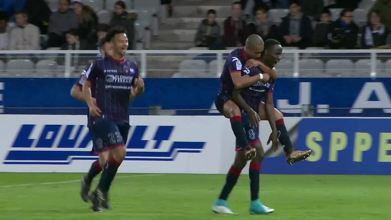J33: Auxerre - Clermont (1-2)