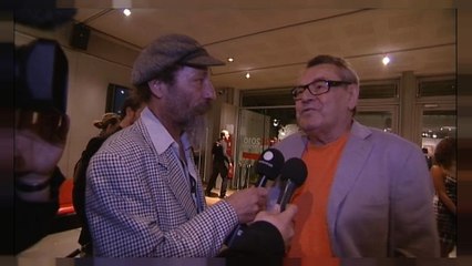 É o adeus ao realizador Milos Forman