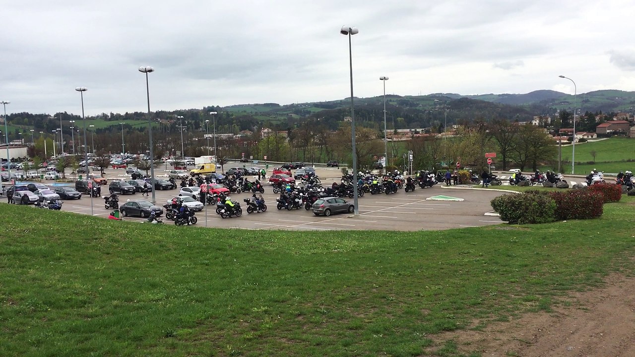 Motards en colère dans la Loire
