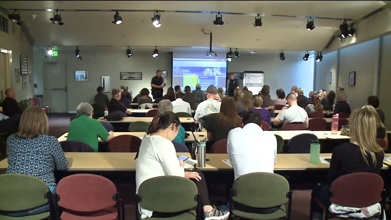 Denver Police Offer `Pups on Patrol` Class for Dog Owners and Their Pets to Help Fight Crime