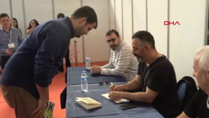 İzmir-Cem Yılmaz, İzmir'de Sevenleri ile Buluştu