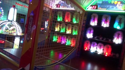 Claw machine Go Cart Mini Golf Bowling Arcade Crane Game Granny