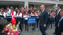 Cumhurbaşkanı Erdoğan, Sulukule Akademisi öğrencilerinin açık hava konserini dinledi (2) - İSTANBUL