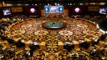 تحديدات سياسية وإنسانية تواجه القادة العرب بقمة الدمام