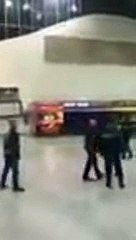 aziz yıldırım'a 'arsa al sen arsa futbolcu alma' diyen taraftar