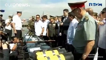 Duterte estrecha lazos con Rusia