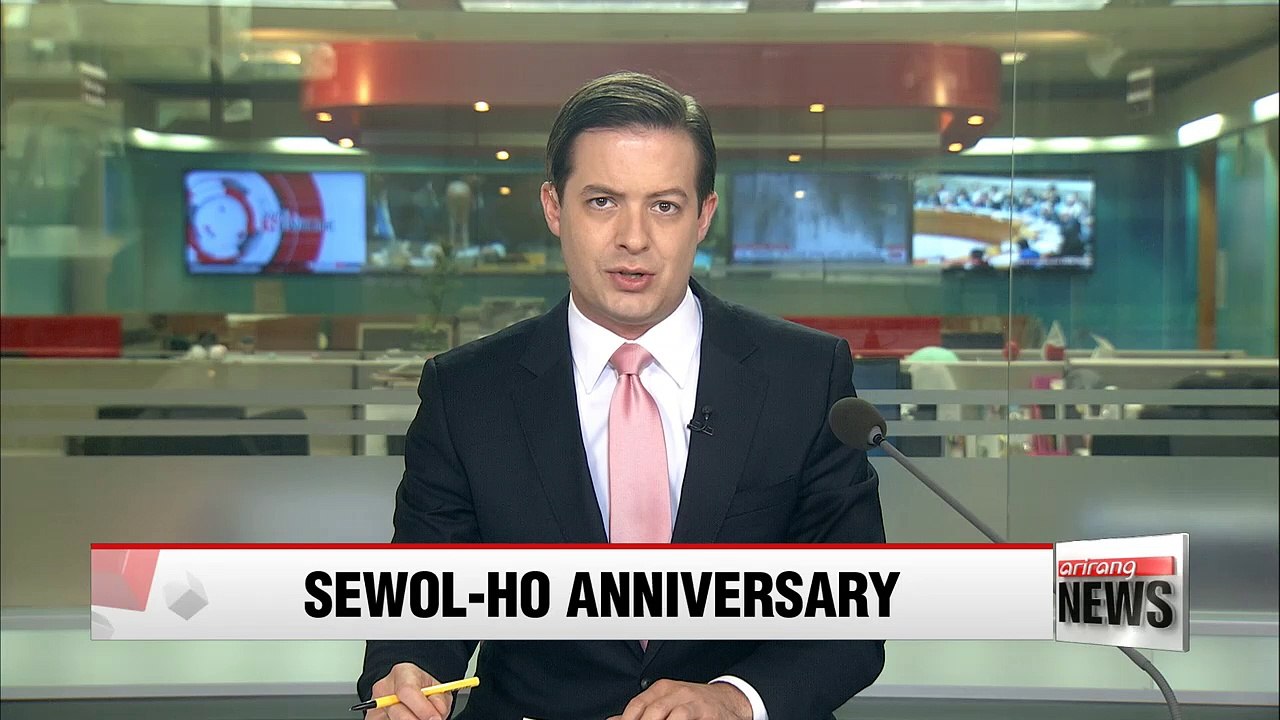 Ceremonies mark four years since S. Korean ferry sank with 476 onboard