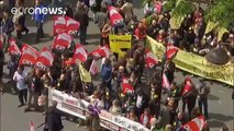 Enfrentamientos violentos en las manifestaciones del Primero de Mayo en París