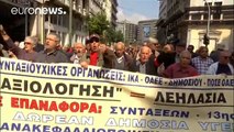 Los jubilados griegos protestan contra el 12º recorte de sus pensiones
