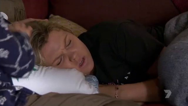 Home and Away 6860 16th April 2018 | Home and Away 6860 16 April 2018 | Home and Away April 16 2018 replay| Home and Away April 16,018 | Home and Away