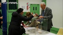 El centro-derecha francés elige hoy en las urnas a su candidato para las presidenciales