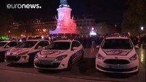 Protestas policiales: Cazeneuve promete más medios y Hollande se reunirá con sus representantes