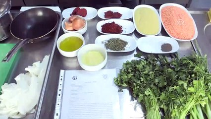Litvanyalı aşçı Antep yemeklerini öğrendi - GAZİANTEP
