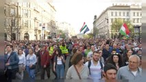 Húngaros pedem a recontagem dos votos