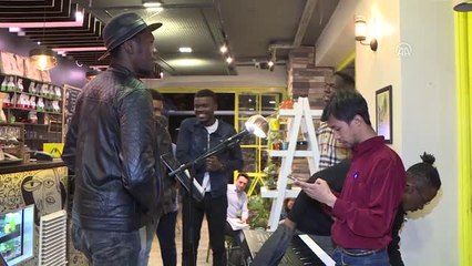 Afrikalı Öğrenciler Çalıyor, Başkentliler Dinliyor