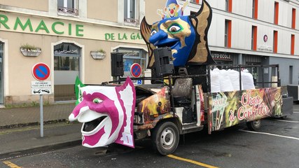 Préparation du défilé du carnaval de jour